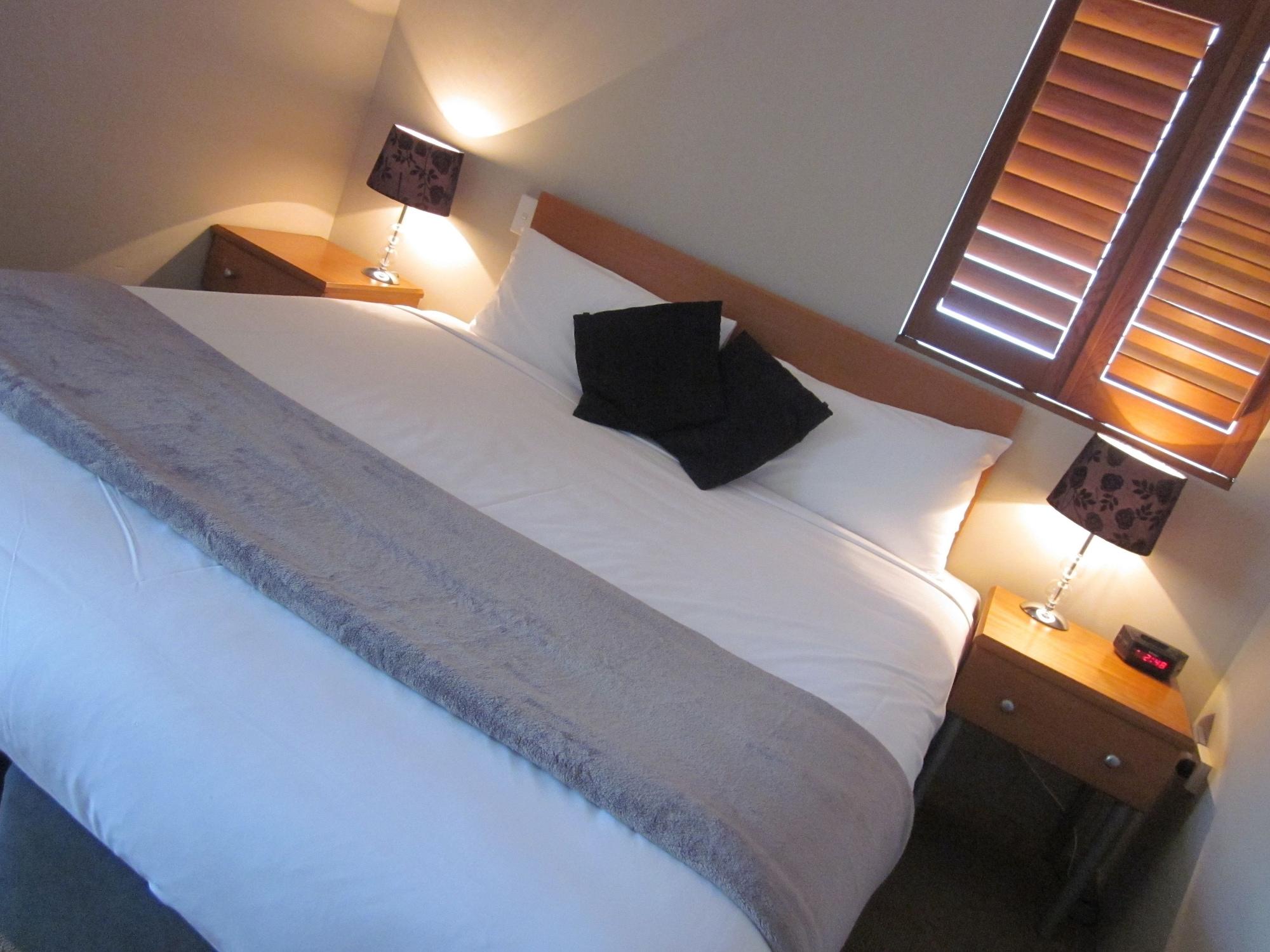 Cosmopolitan Motel & Serviced Apartments Rockhampton Extérieur photo