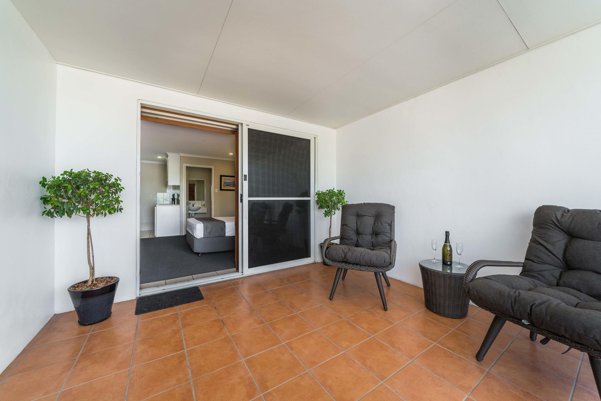 Cosmopolitan Motel & Serviced Apartments Rockhampton Extérieur photo