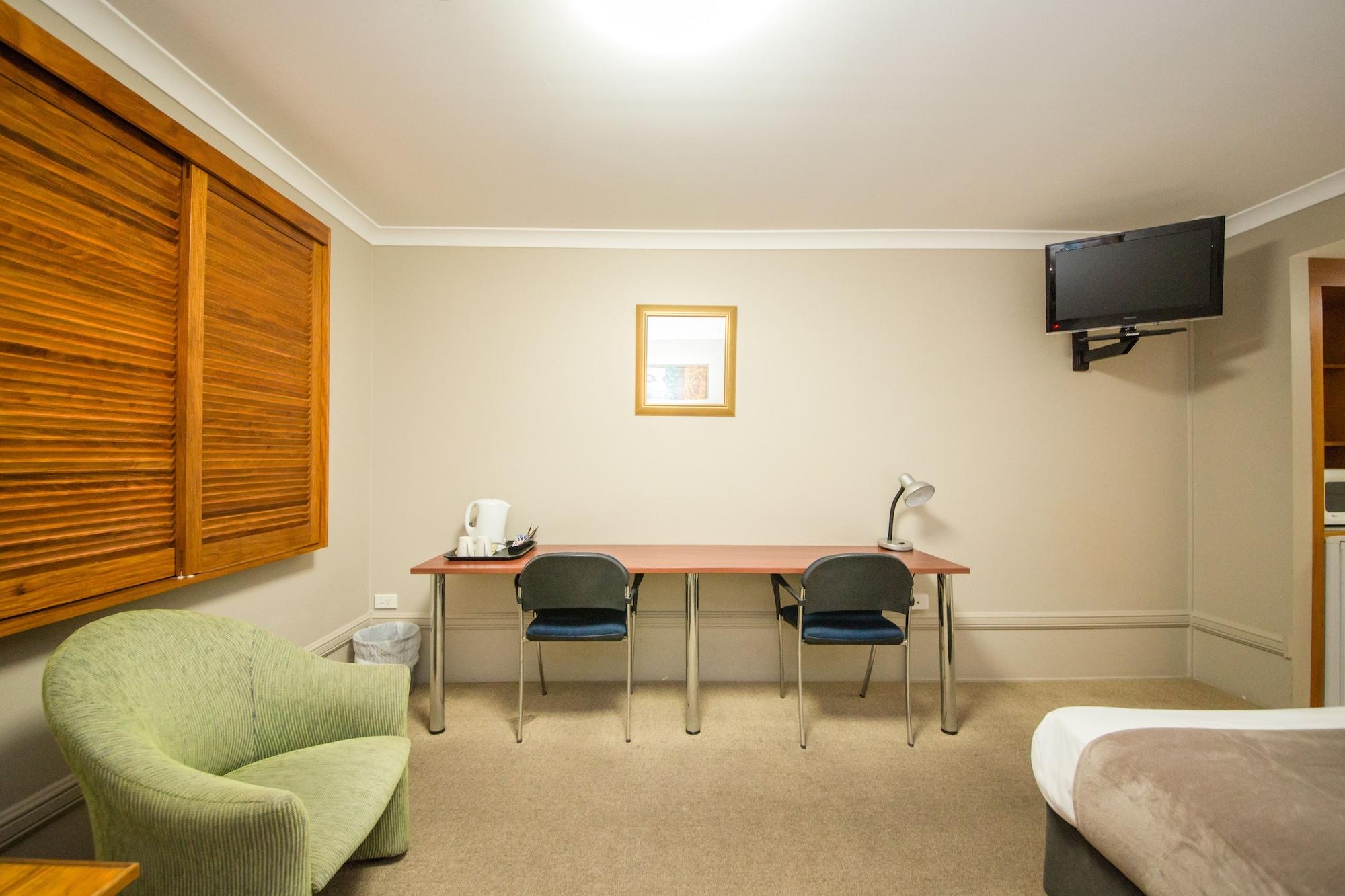 Cosmopolitan Motel & Serviced Apartments Rockhampton Extérieur photo