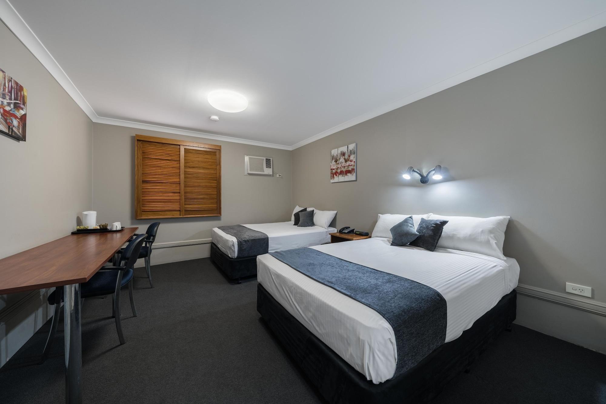 Cosmopolitan Motel & Serviced Apartments Rockhampton Extérieur photo