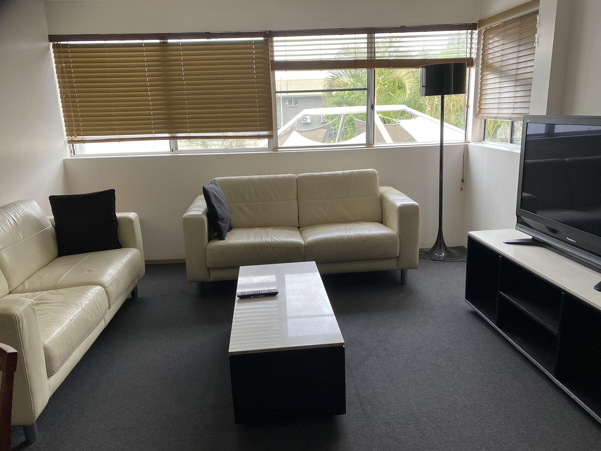 Cosmopolitan Motel & Serviced Apartments Rockhampton Extérieur photo