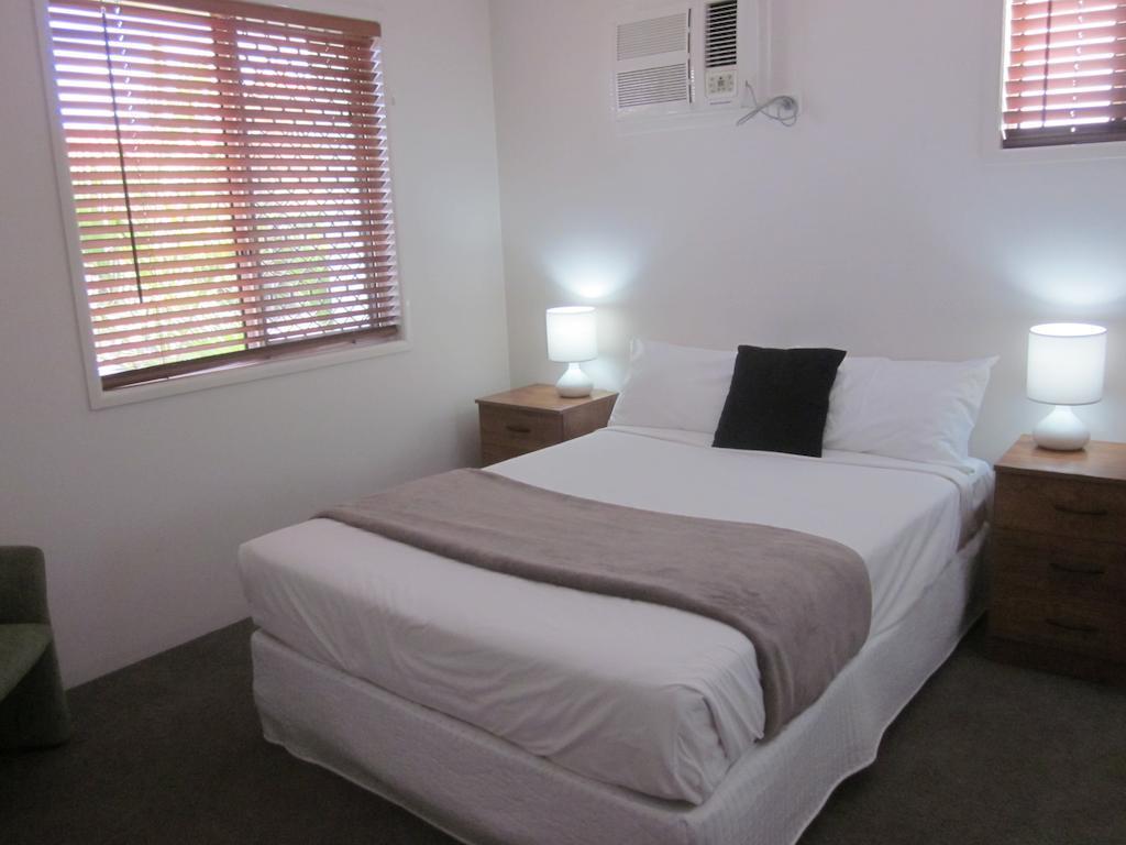Cosmopolitan Motel & Serviced Apartments Rockhampton Extérieur photo